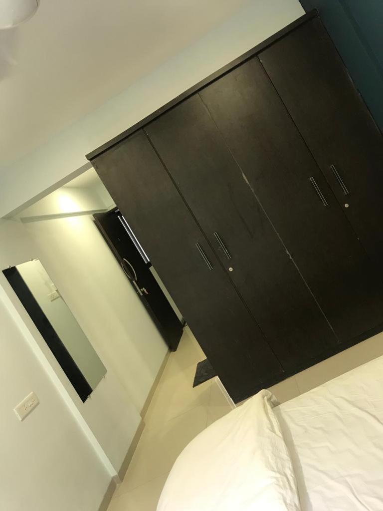 ホテル Hooliv 7 Avenues G Block プネ エクステリア 写真